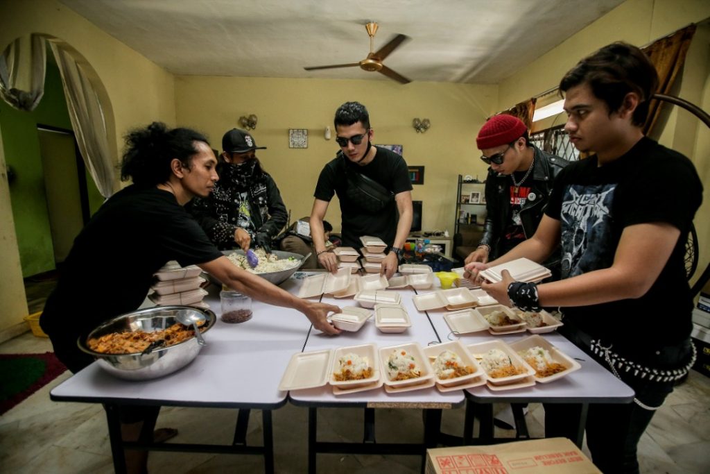 Food Not Bombs Ipoh Kumpulan Punk